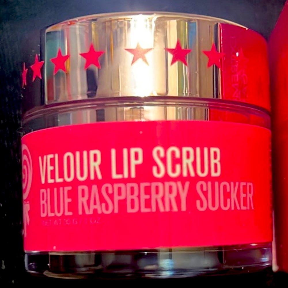 Jeffree Star Velour Lip Scrub